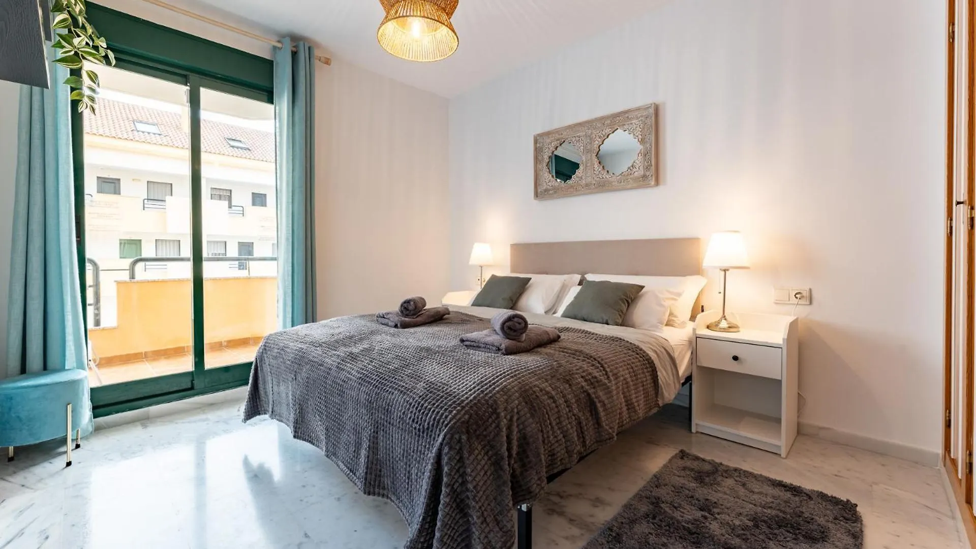 בנאלמדנה Coastal Comfort 2 Bed, Parking Pool And Terrace